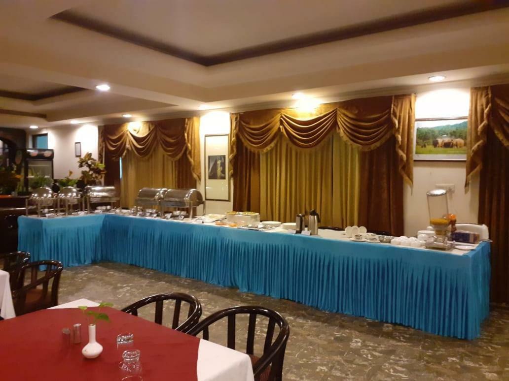 Hotel Rudra Continental Rudrapur Exterior photo